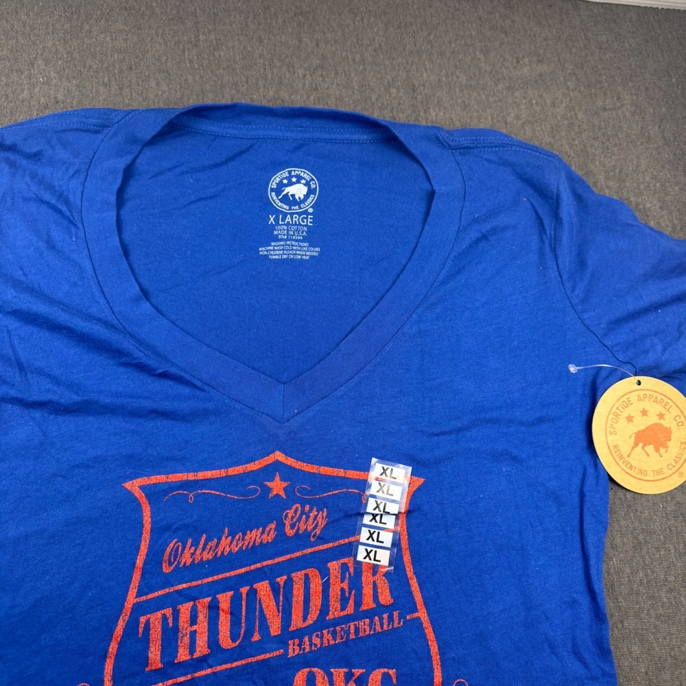 Sportiqe Oklahoma City Thunder NBA V-Neck‎ Graphic T-Shirt Blue Womens XL New